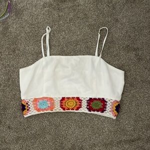 Forever 21 floral crop top. Size large